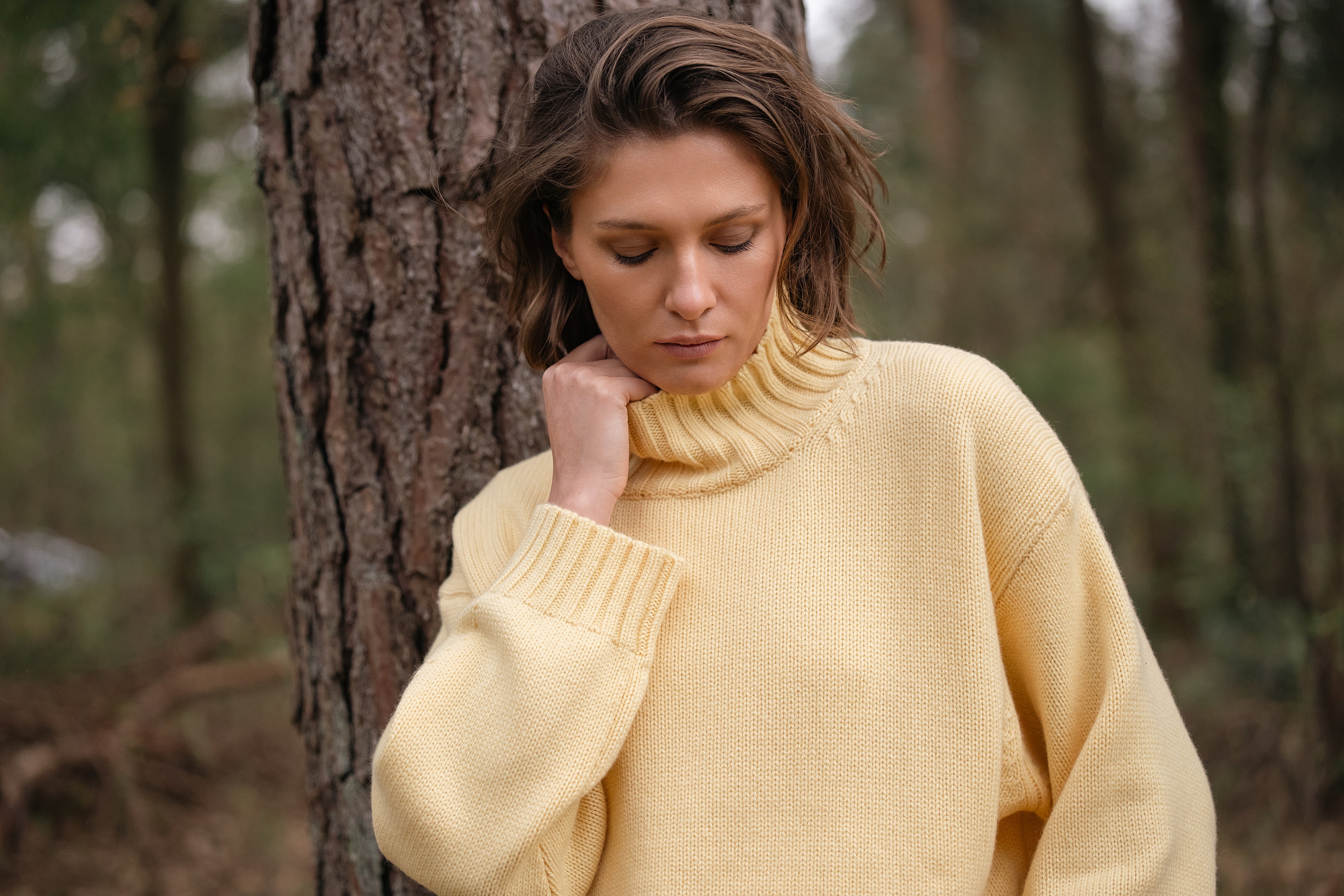 BOYA-KATE mock sweater