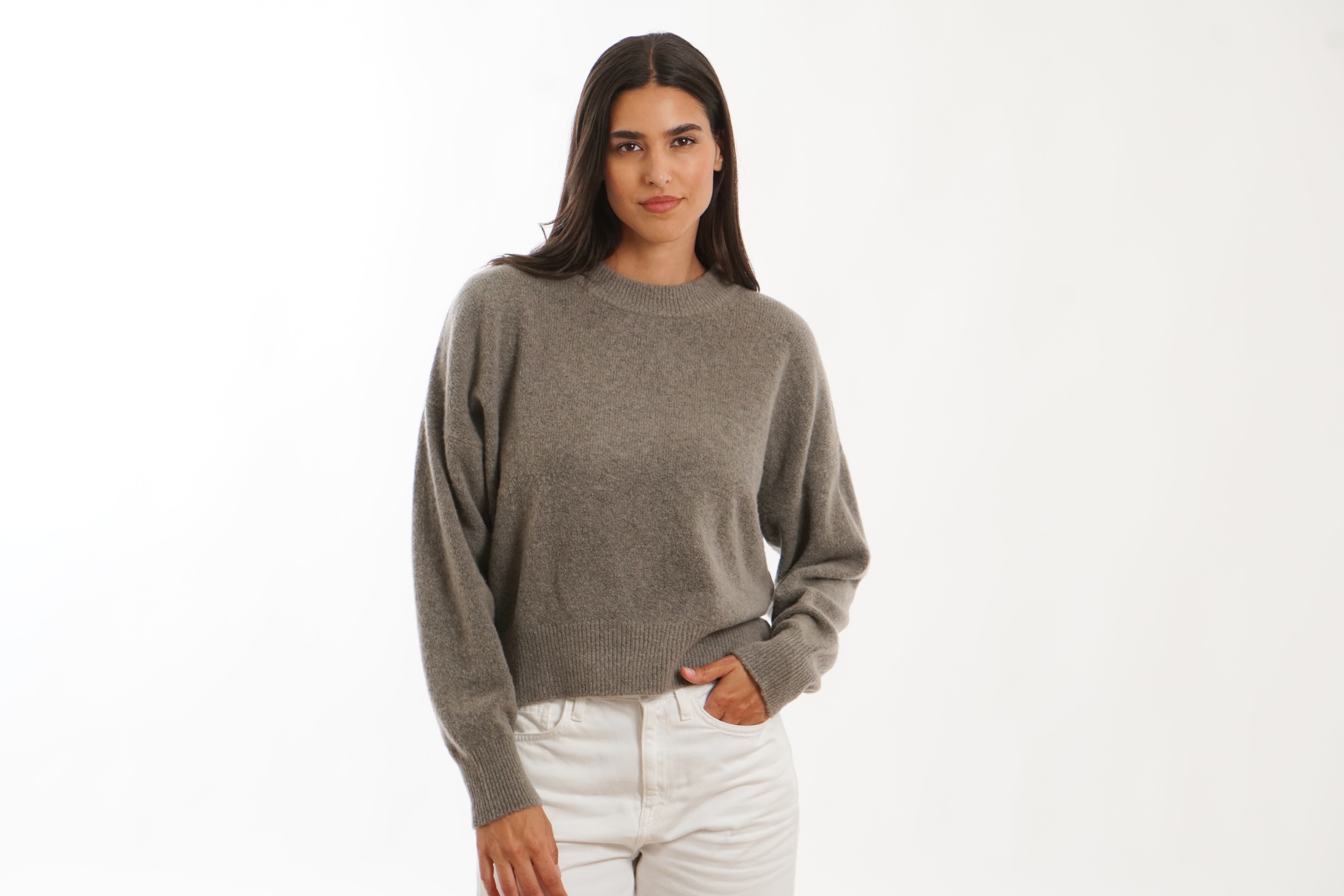 BOYA-ROSE RN SWEATER