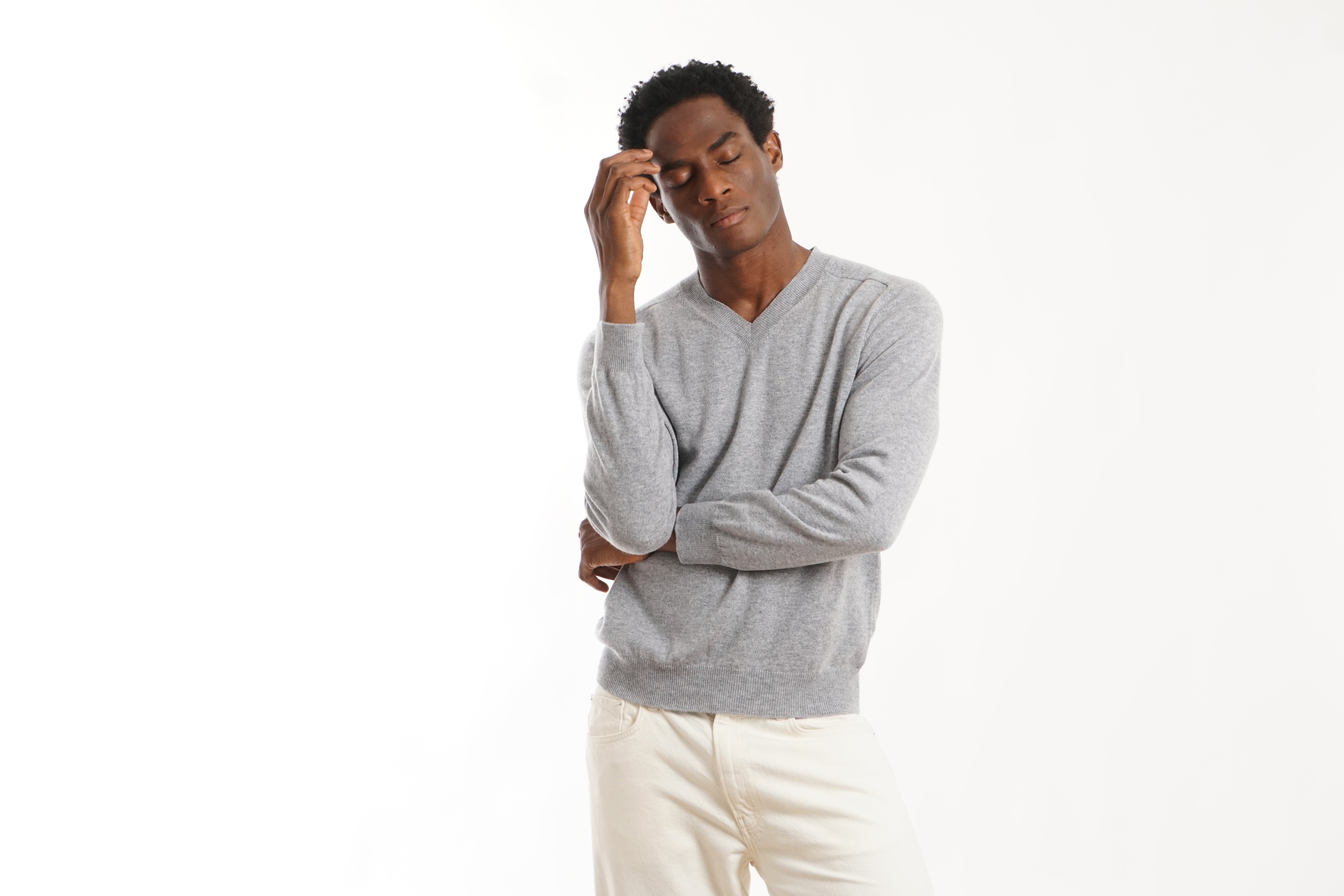 BOYA-NATHAN raglan vn sweater